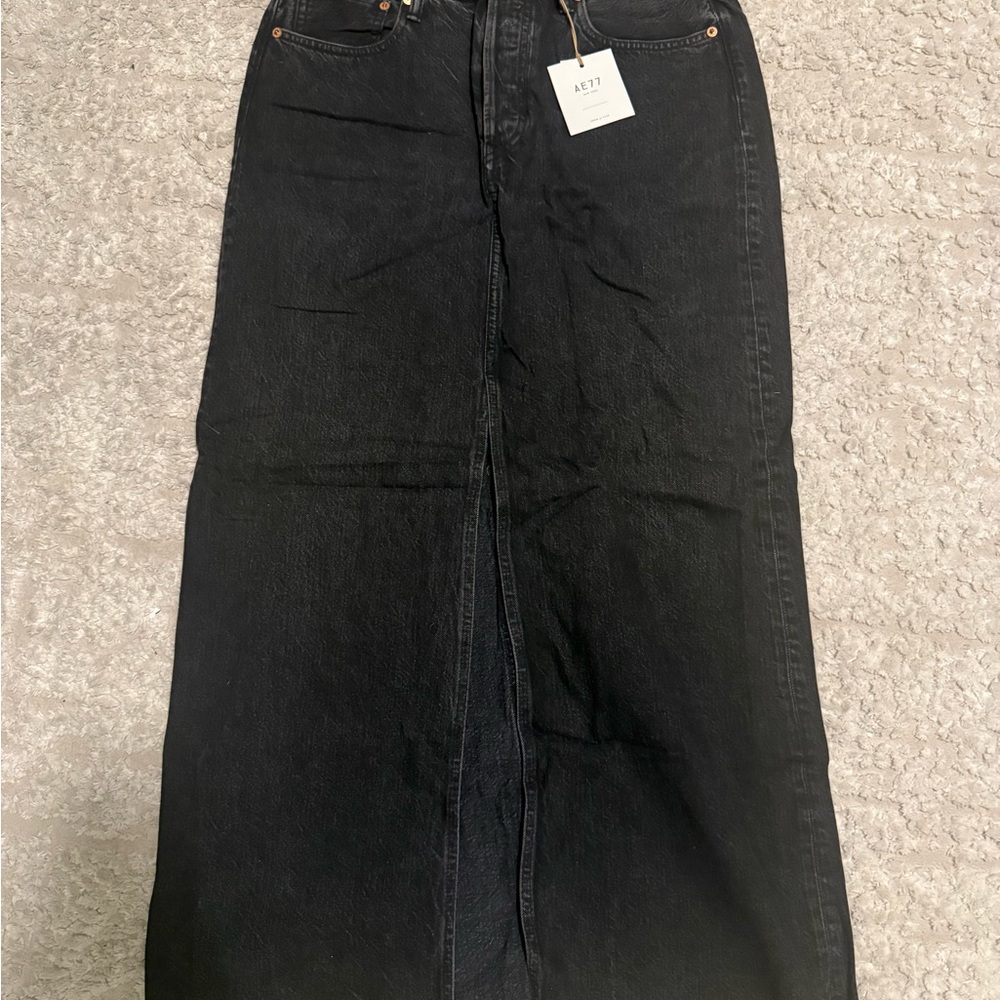 AE premium Black High-Waist Denim Maxi Skirt